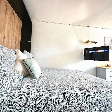 Charmant Studio A 200M Du Gardon 里茅林斯 外观 照片
